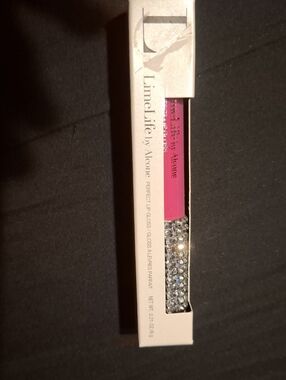Limelife Perfect Pink Lip Gloss with Crystal-Embellished Cap - Shade SMILE